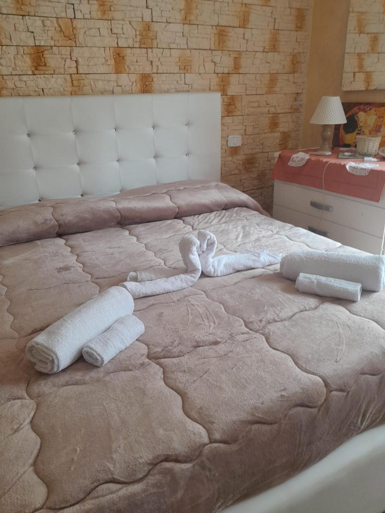 Appartement Casa Assisi à Palerme Extérieur photo
